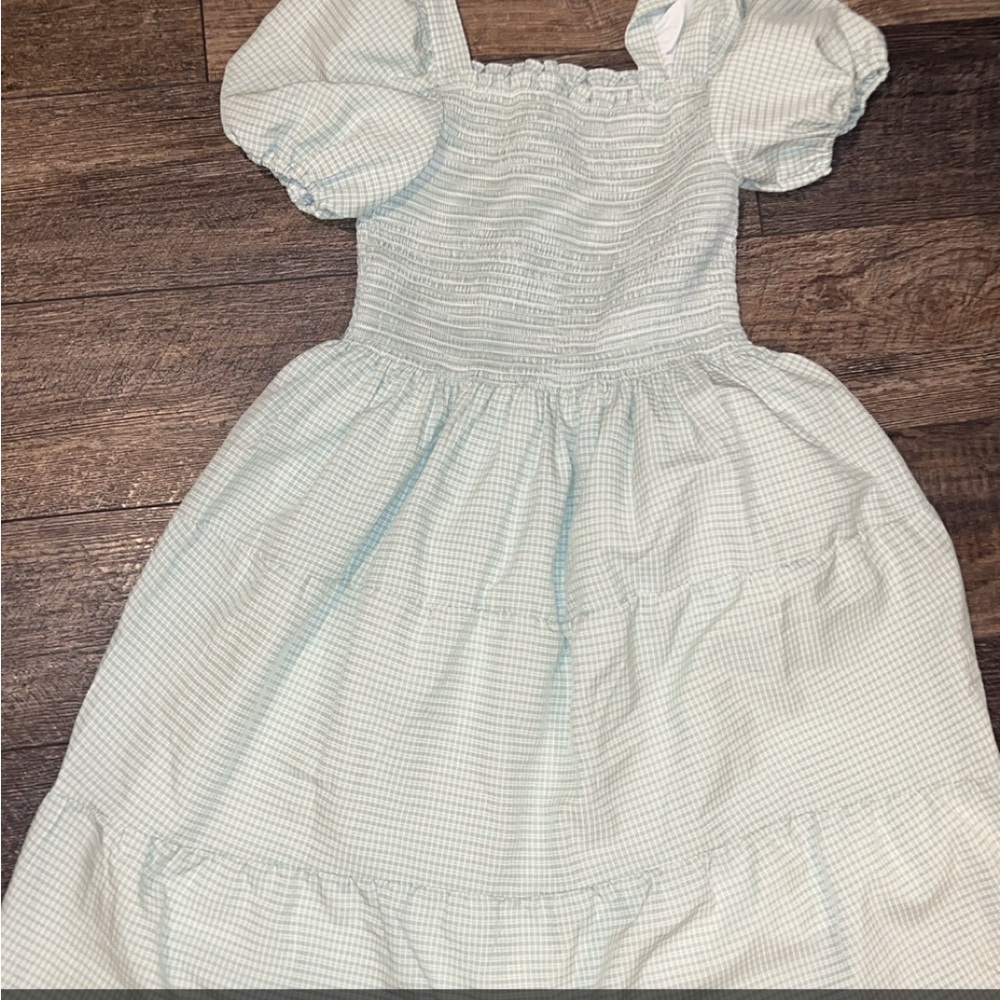 Busy Bees Smocked Women’s dress size medium NWOT